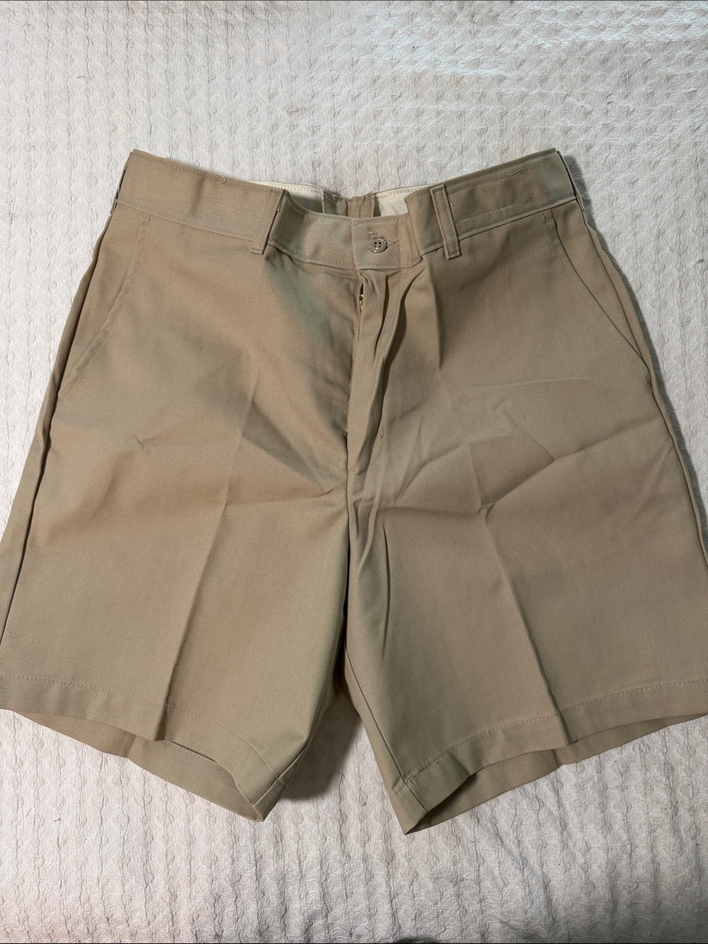 Men's Flat-Front Khaki Shorts - Classic Tan